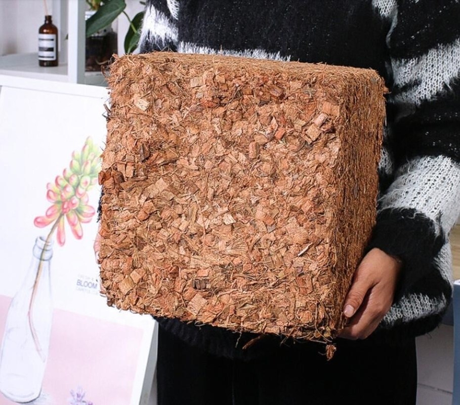 2023 Conception de la machine de blocage de compression de la tourbe de coco et de la tourbe de coco pour usine de fabrication