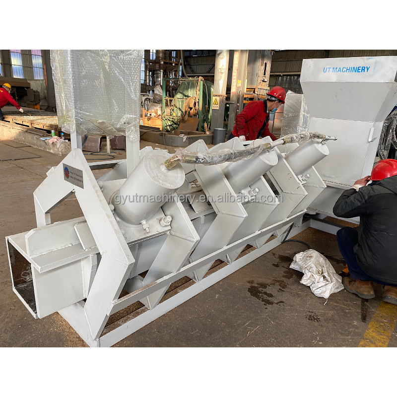 Machine de fabrication de blocs de tourbe de coco 5 kg avec matière première de coco