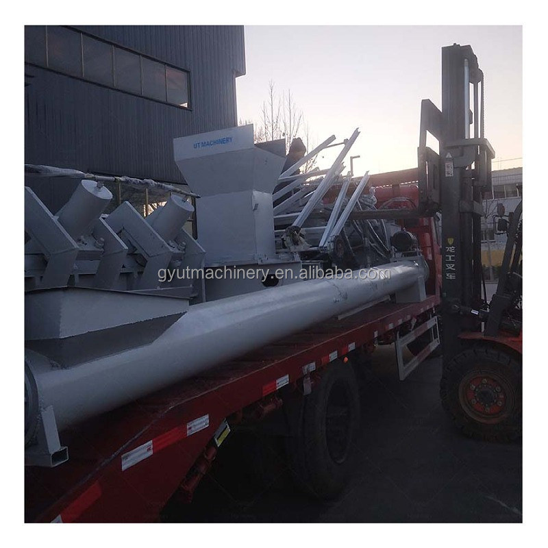 Machine de fabrication de blocs de tourbe de coco à presses hydrauliques entièrement automatiques pour blocs de tourbe de coco de 5 kg