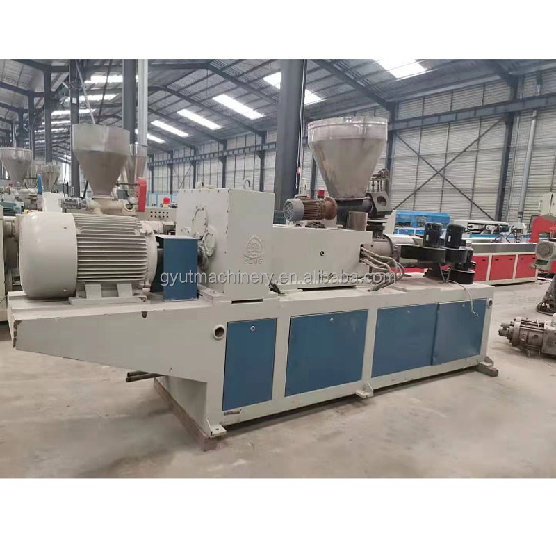 Machine de fabrication de tuyaux en plastique d'occasion pour les tuyaux d'eau durables dans les usines de fabrication