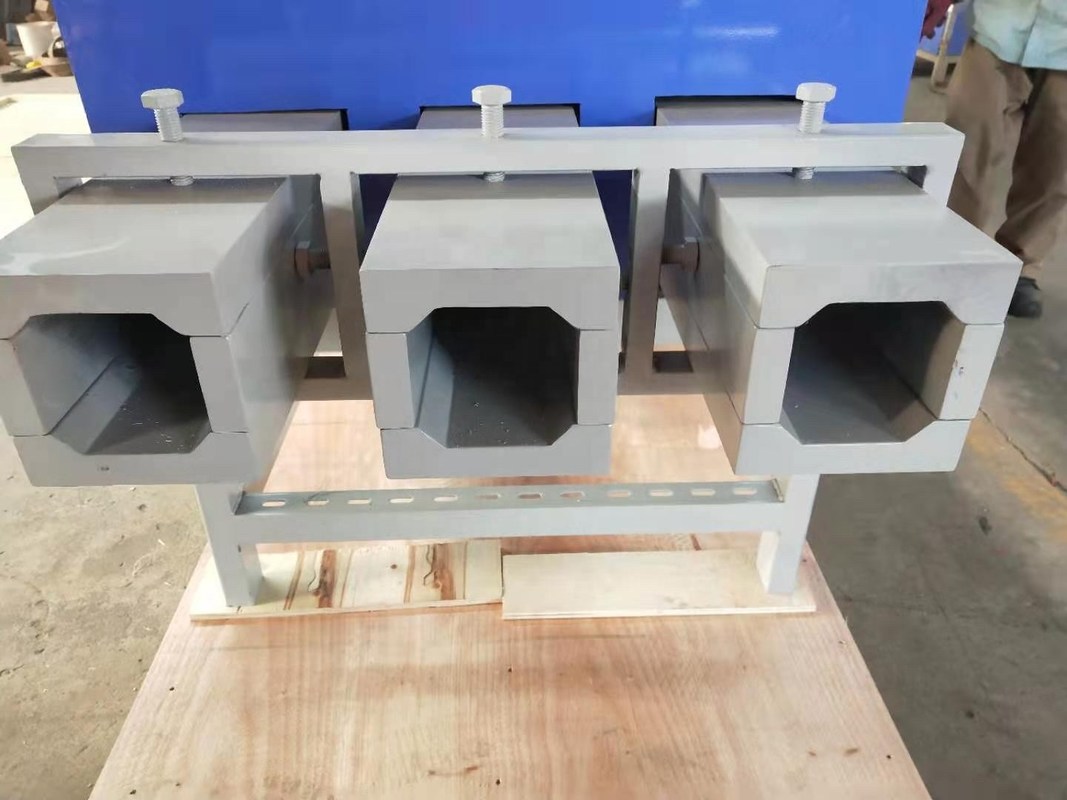 Facile à faire de la palette de bois Pieds Bloc de fabrication de machine pour la presse à chaud des copeaux de bois