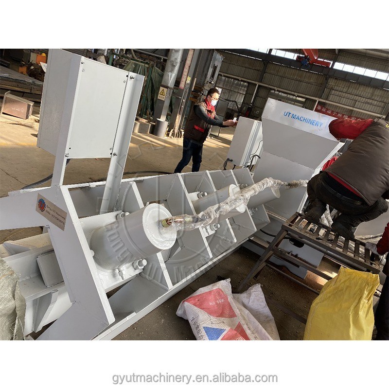 Machine de traitement de coco husk pour l'extraction de fibres de noix de coco de grande capacité 1000-1200 kg/h