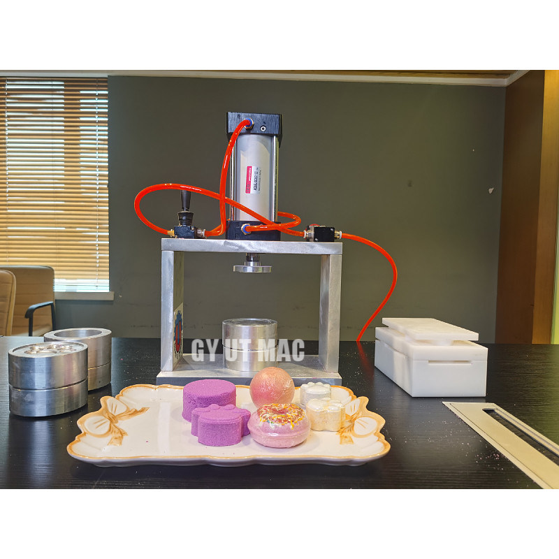 Petite presse à bombe pneumatique manuelle à bain à piston pour la maison et le voyage