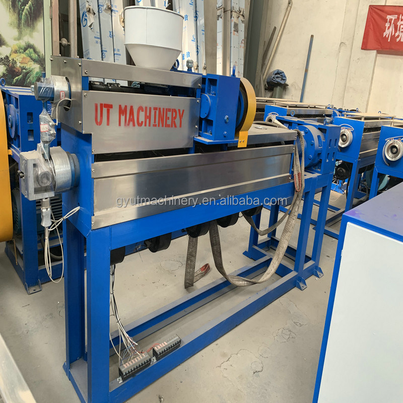 Machine de fabrication d'extrusion de câbles électriques à extrudeuse principale de 22 kW pour câbles de petite taille de 10 mm