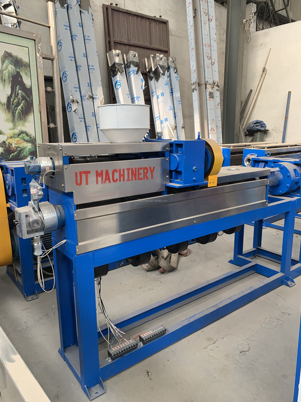 Machine d'extrusion lumineuse à bande LED/cordes néon de 180 kg en PVC avec vis à grande vitesse