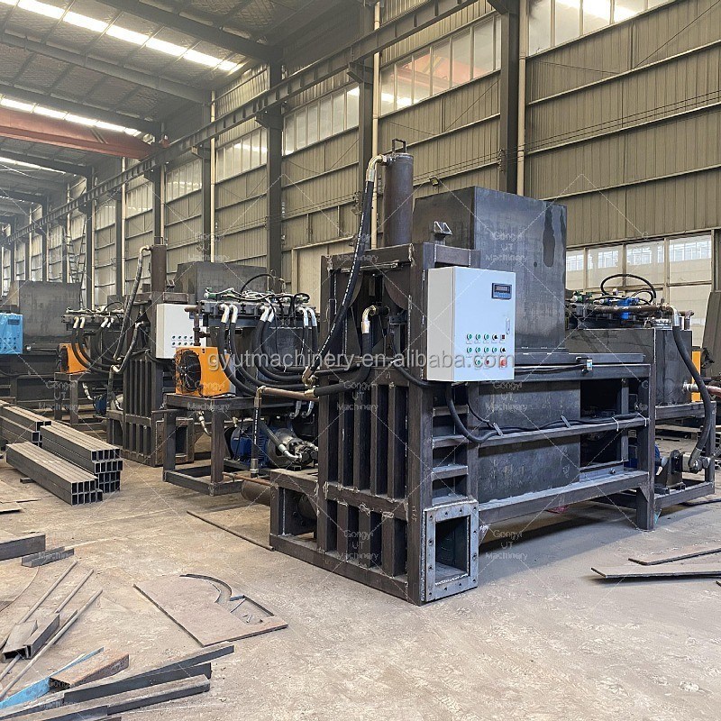 7.5kw Machines à compression à trois voies pour les déchets de carton et de sacs en plastique