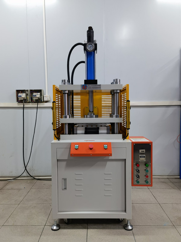 Russie bonne vente Salle de bain de fabrication de presse de moulage machine pour les femmes fonction de soins du corps