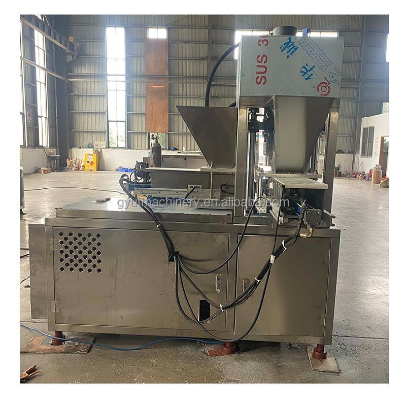 Améliorez votre production de bombes de bain avec notre presseuse simple et multifonctionnelle