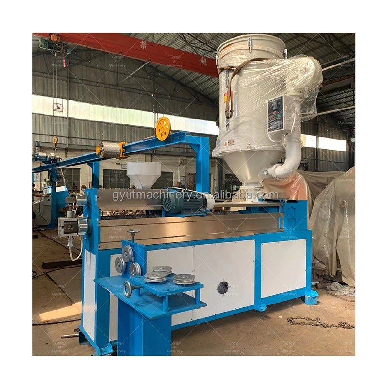 Machines de production d'extrusion de lumière néon à bande de PVC à LED douce avec extrudeuse à température