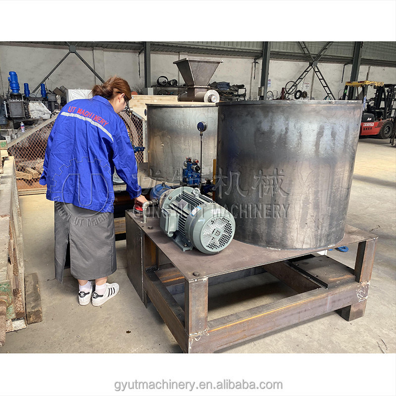 70mm bâtonnets de bâtonnets de maison à piston solide Stamping briquette machine pour le bois de rasage bois de chauffage