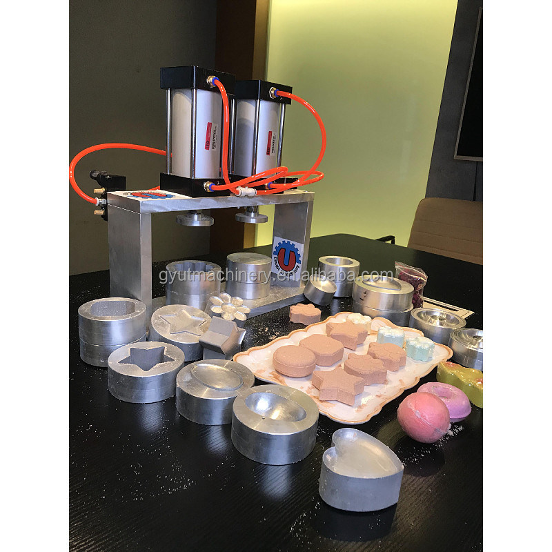 Machine de fabrication de petites bombes de bain à 2 pistons pour une production rapide