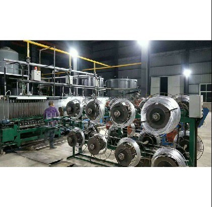 Forneau à arc électrique Forneau de fusion de minerai de 2,5 tonnes par jour Capacité de coulée de la tige d'aluminium