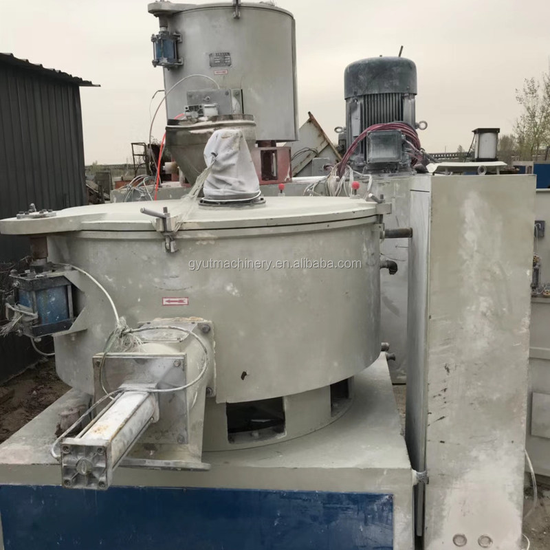 Un mélangeur de refroidissement en poudre en UPVC d'occasion à grande vitesse pour le matériau de formule de puissance en PVC