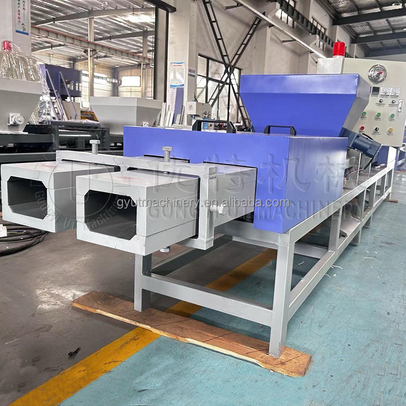 Machine de presse à bloc de bois pour le pressage à chaud de planche de bois, coupeuse de scie, pieds de palettes de bois