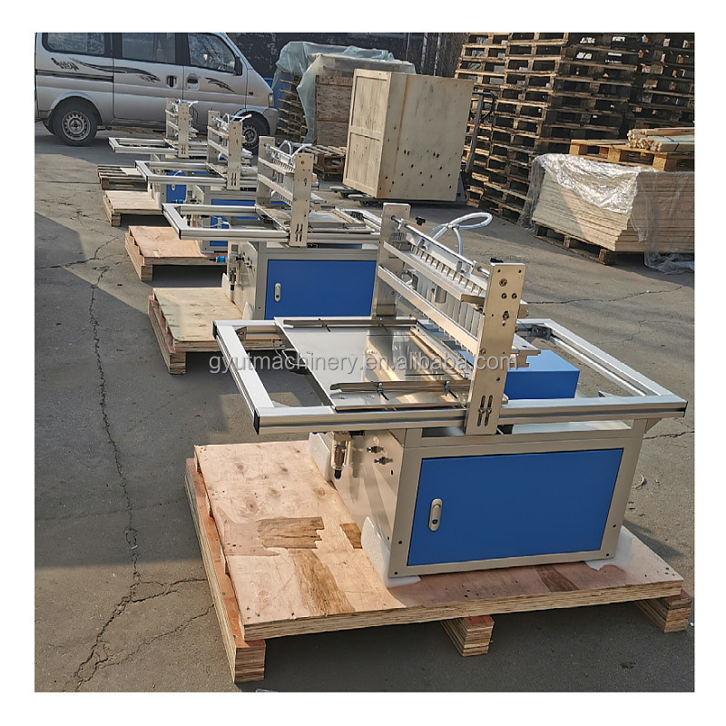 La machine à semis de 200 kg est parfaite pour planter du chou, du basilic, du fenouil et de la laitue.