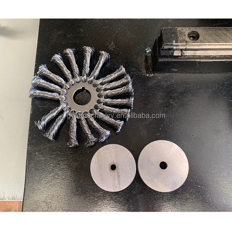 Haute durabilité 2.2kw fil d'acier tordu brosse ligne de fabrication de la machine pour 450 mm brosses