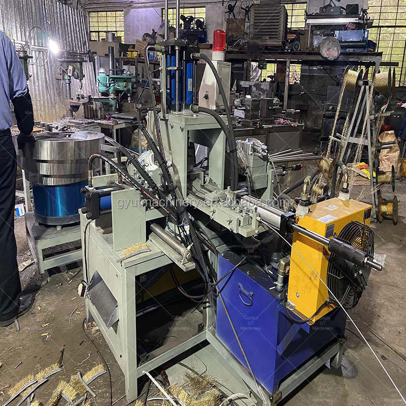 Machines à brosse à rouleaux en cuivre multi-tailles entièrement automatiques avec moteur de 2,2 kW