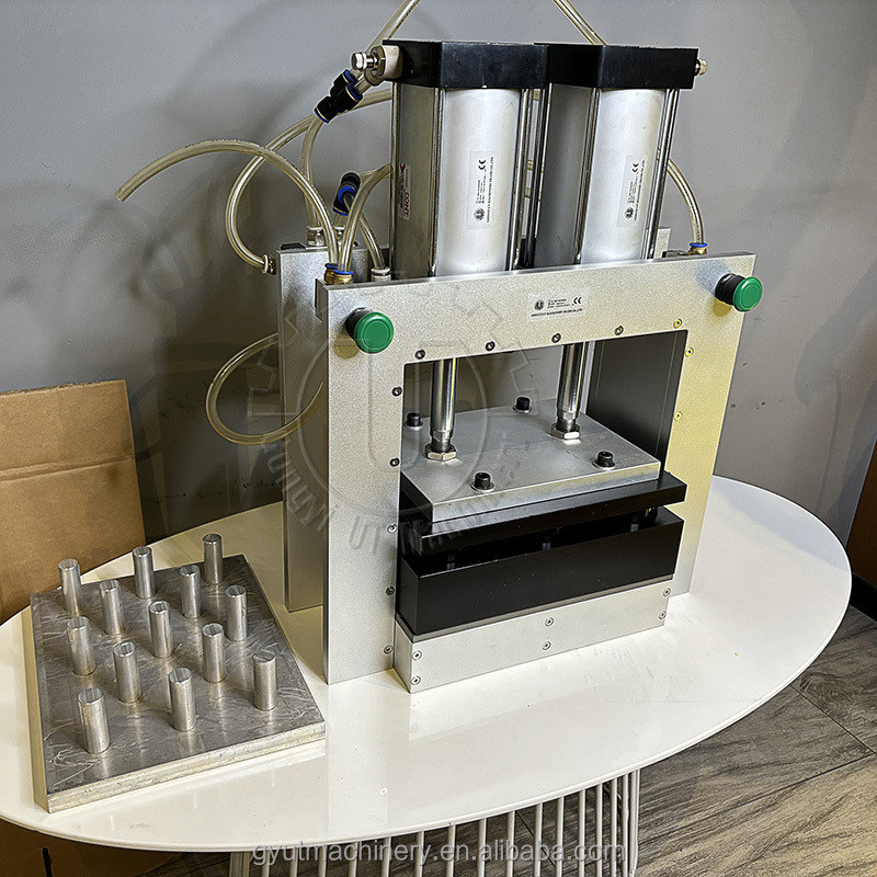 Presses pneumatiques sur mesure pour la fabrication de boules et de barres de shampooing