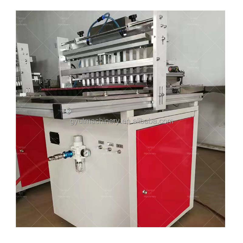 200 plateaux par heure Plateaux noirs Machines automatiques de plantation de semences de chou pour les fermes